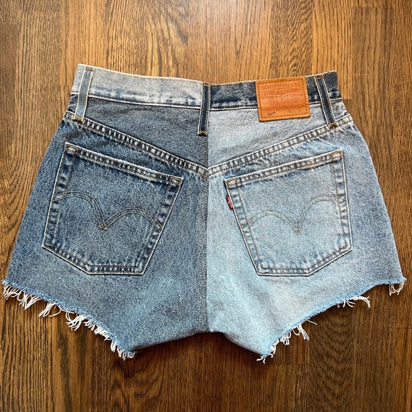 Levi 501 TWO-TONE High-Rise Button Fly shorts ASO Sarah Cameron in Outer Banks - Picture 3 of 6